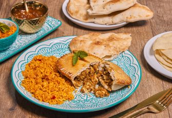 Classic Chicken Balti Pies